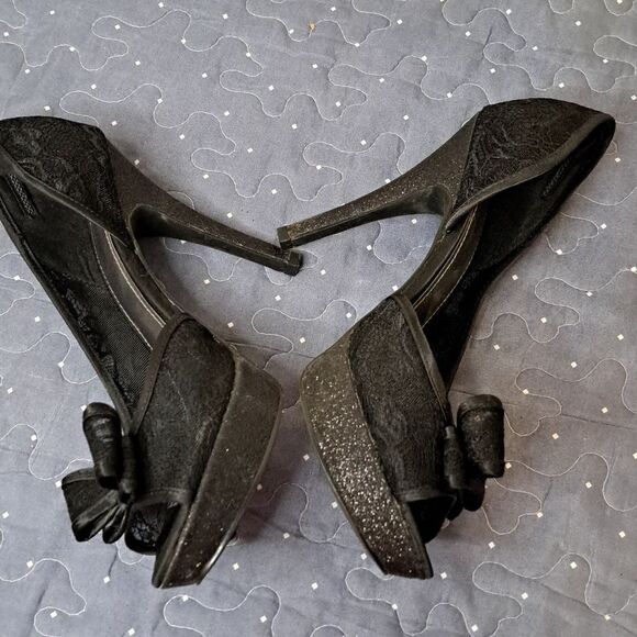 Jacqueline Ferrar black lace bow platform heels size 8.5 - Picture 3 of 8